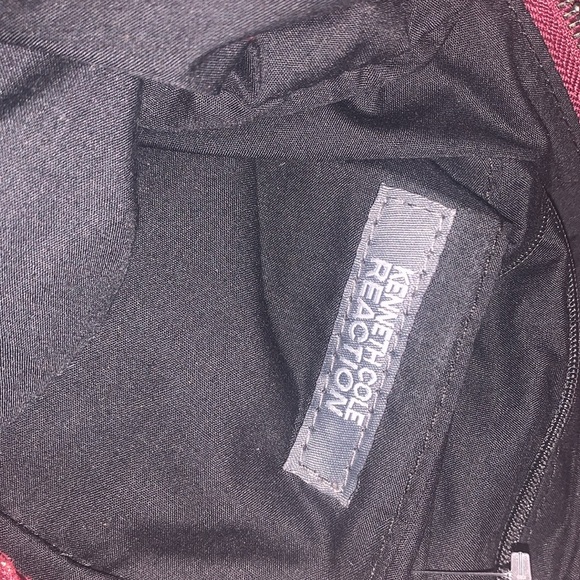 Kenneth Cole Reaction XL snakeskin hobo tote w/crossbody straps - Picture 11 of 11